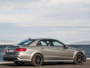 2014AMG E 63 w^