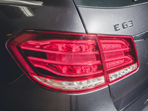 2014A(y)MG E 63 S 4MATIC Wagon (x)(ji)^