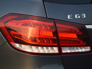 2014A(y)MG E 63 S 4MATIC Wagon (x)(ji)^