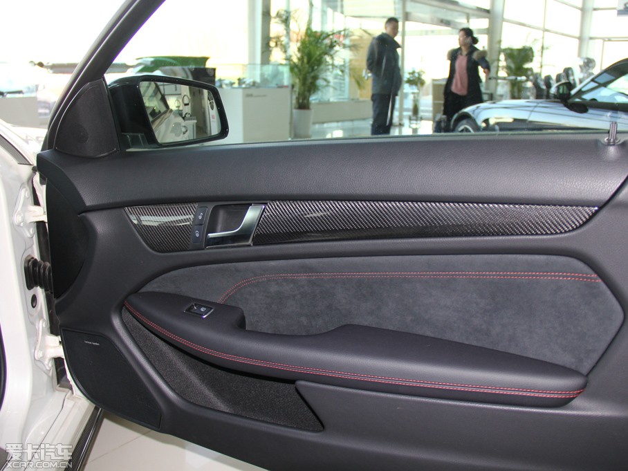 2014YC(j)AMG C Black Series