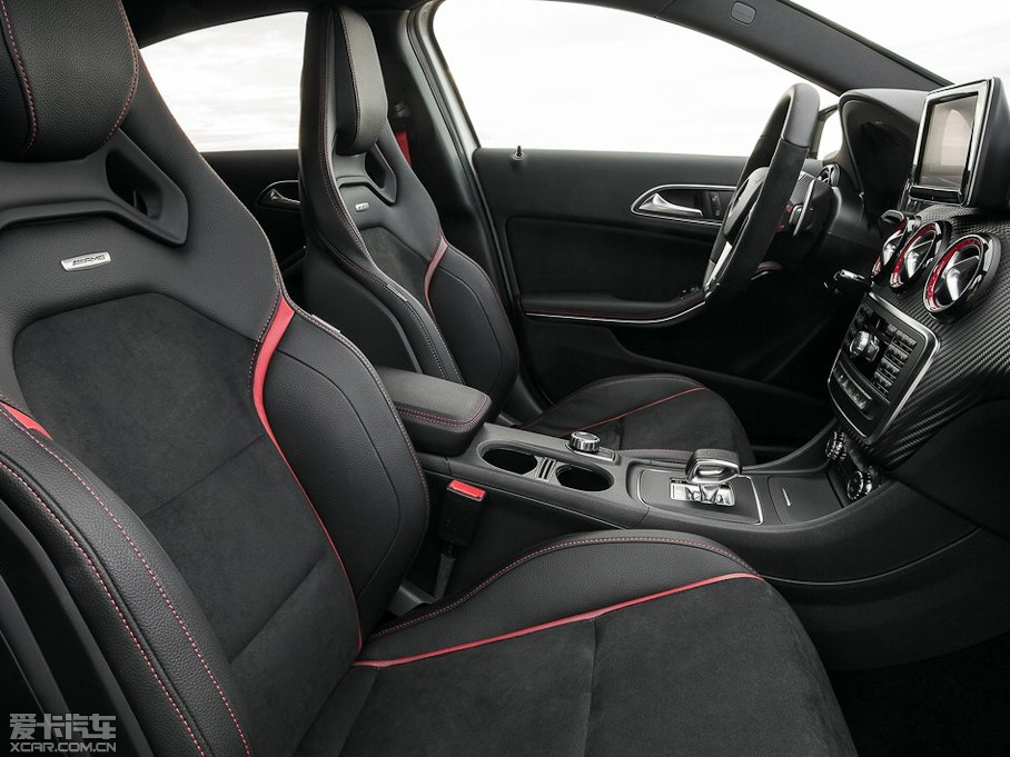 2014YAAMG(M) AMG A 45