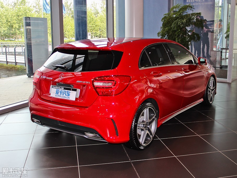 գкý屨ۼƻ2015＾Ƴ¿A 45 AMG͡ϤóӦ侺֡