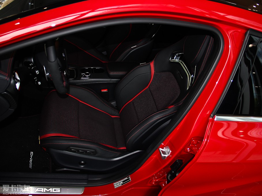 2014YAAMG(M) AMG A 45