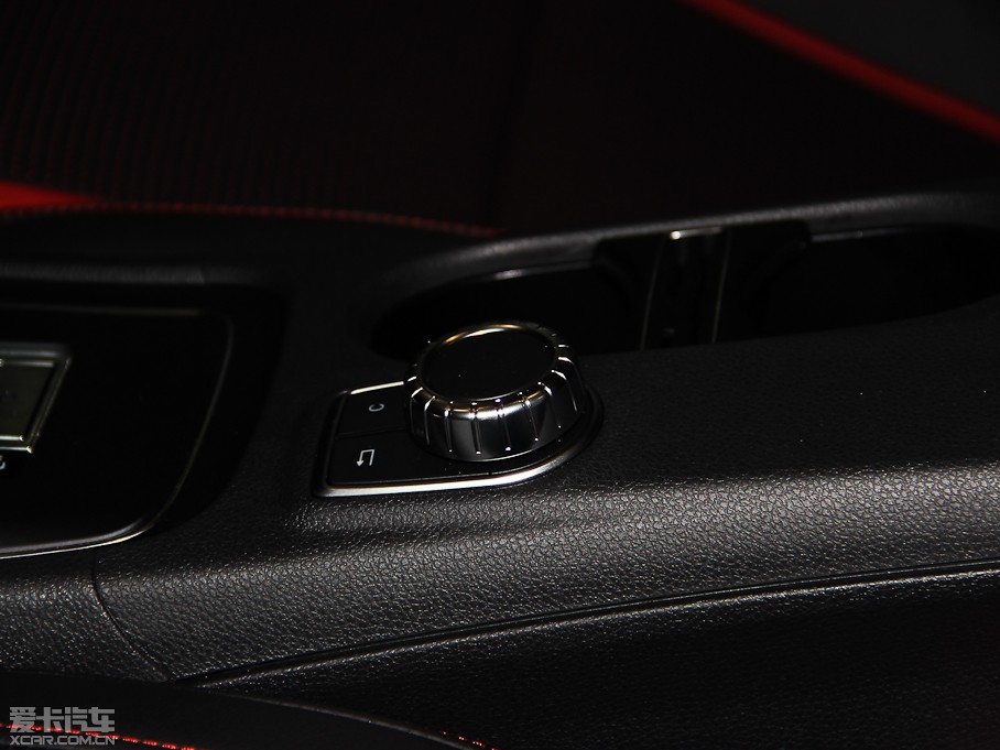 2014YAAMG(M) AMG A 45