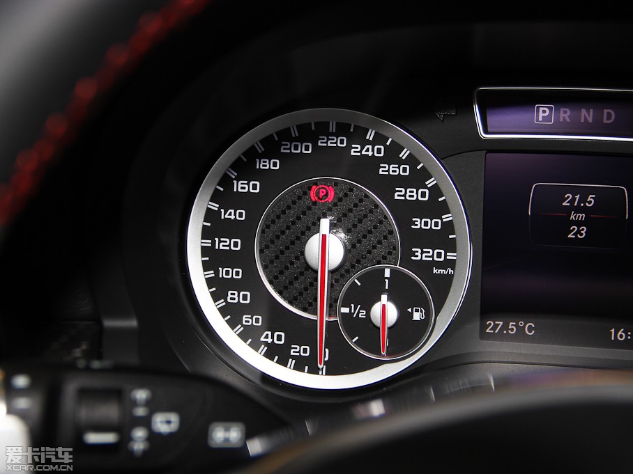 2014YAAMG(M) AMG A 45