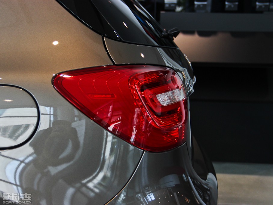 2014YAAMG(M) AMG A 45