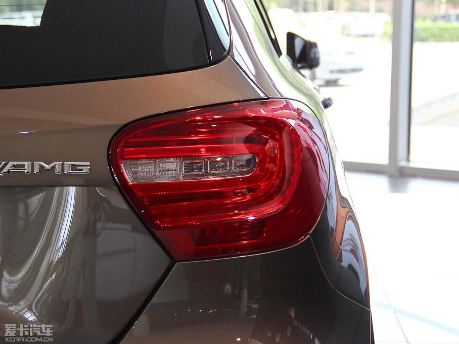 2014YAAMG(M) AMG A 45