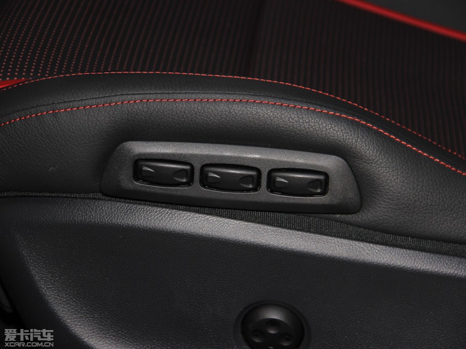 2014YAAMG(M) AMG A 45