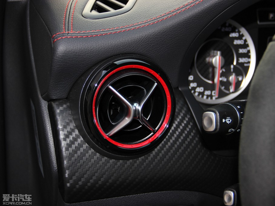 2014YAAMG(M) AMG A 45