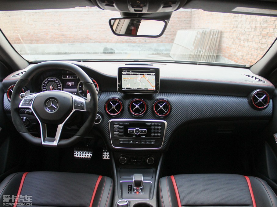 2014YAAMG(M) AMG A 45