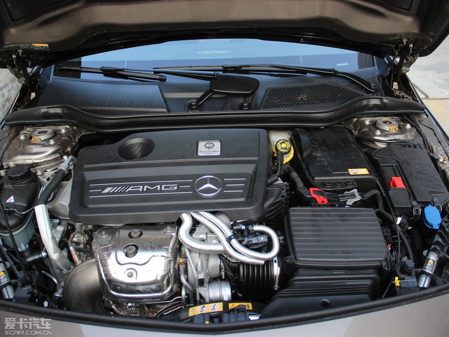 2014YAAMG(M) AMG A 45