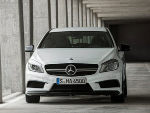 2014AMG A 45 w^