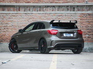 2014款AMG A 45 左后45度