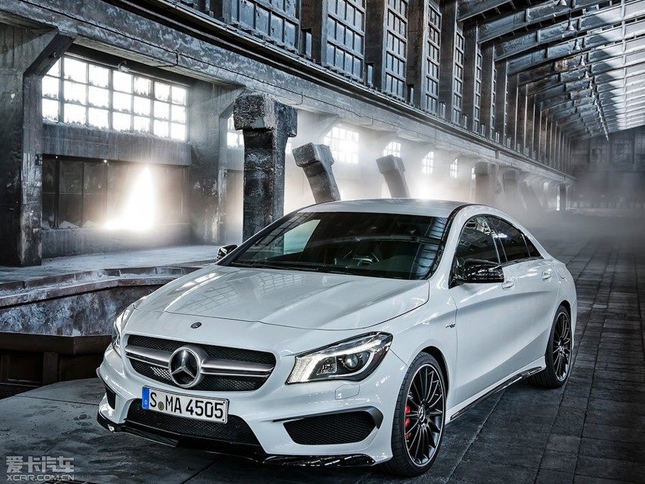 2013YCLAAMG AMG CLA 45