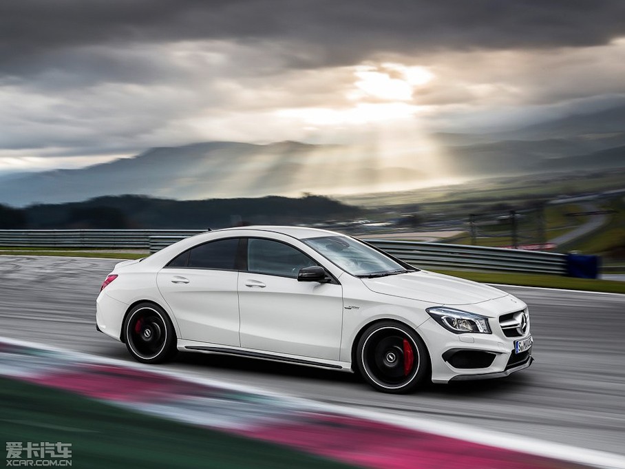 2013YCLAAMG AMG CLA 45