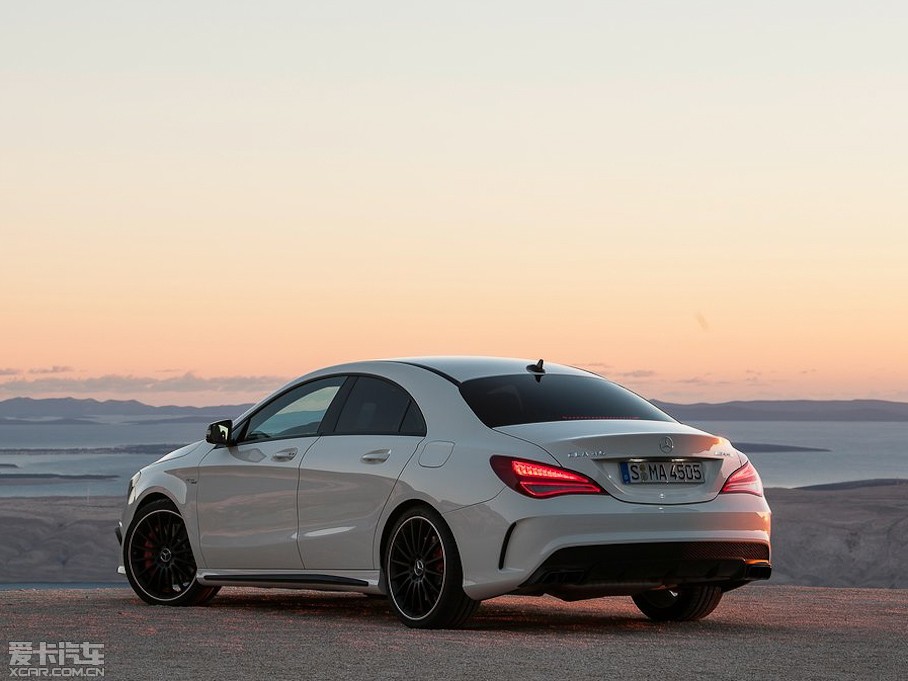 2013YCLAAMG AMG CLA 45