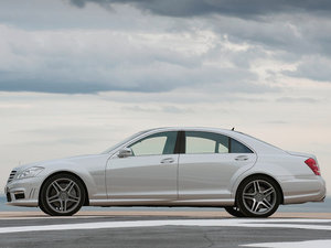 2013A(y)MG S 65L Grand Edition w^