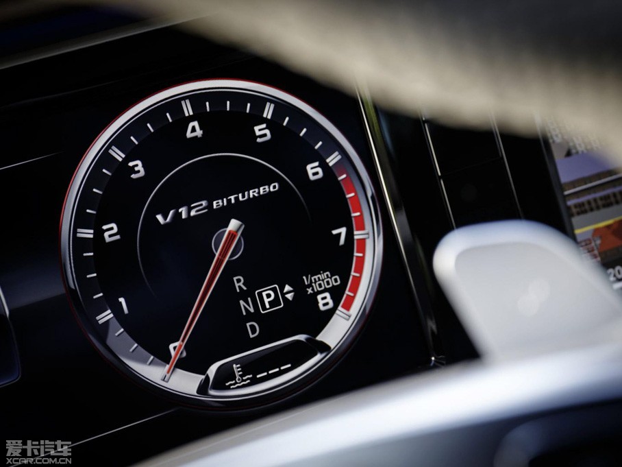 2014A(y)MG S(j) AMG S 65L