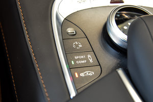 2014AMG S 63L 4MATIC п؅^