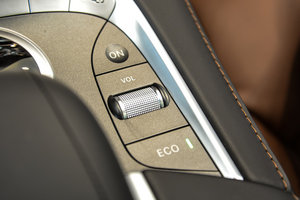 2014AMG S 63L 4MATIC п؅^