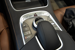 2014AMG S 63L 4MATIC п؅^