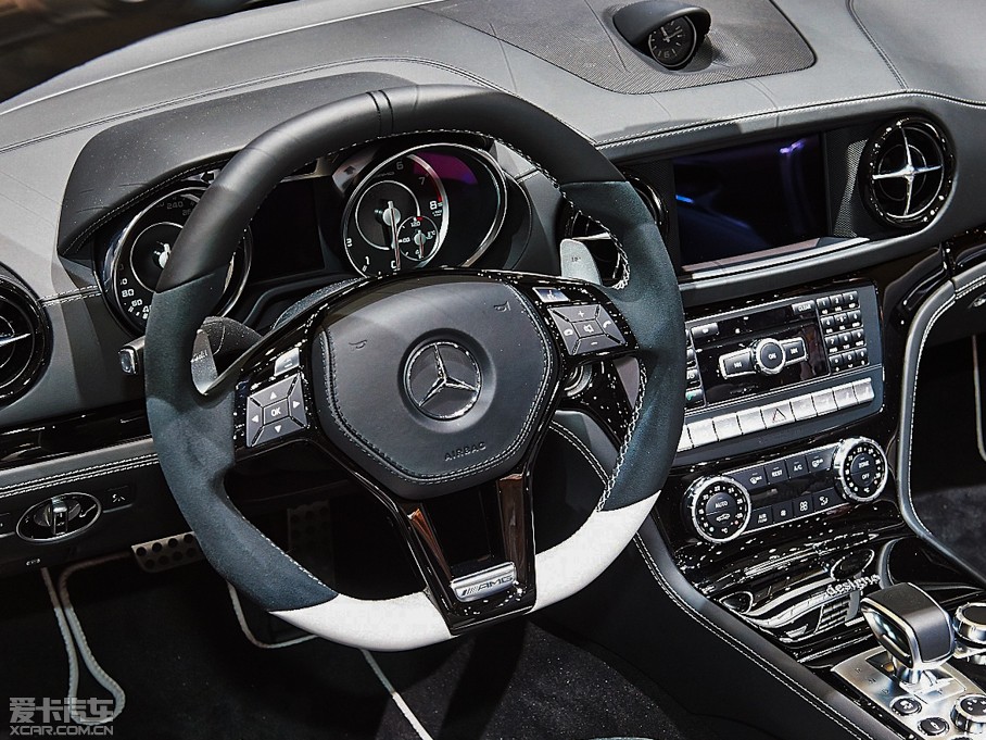 2014��YSL��AMG AMG SL 63 2LOOK