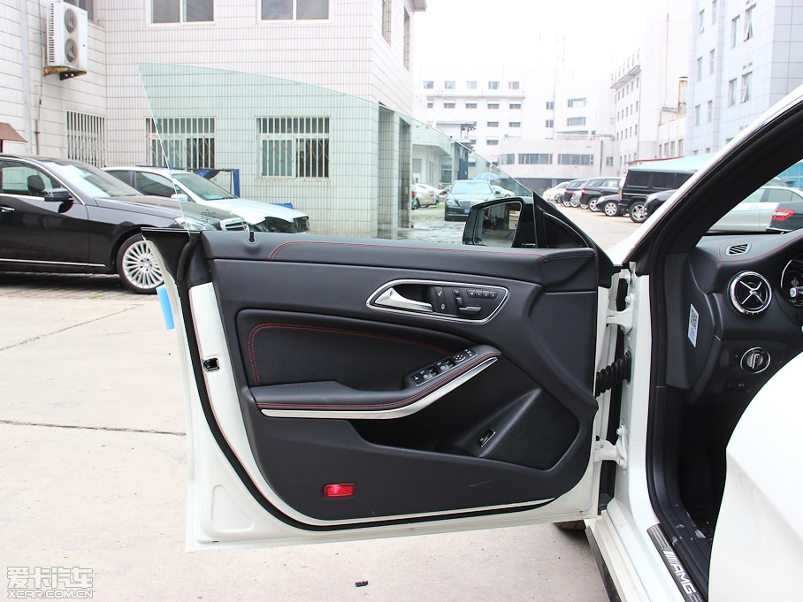 2014YCLAAMG AMG CLA 45 4MATIC