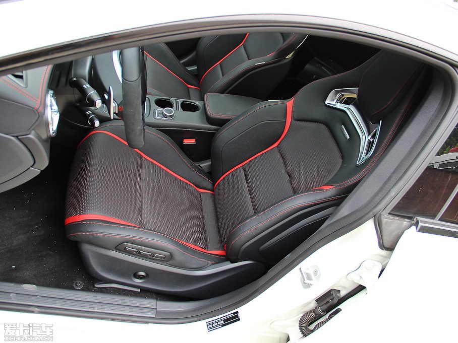 2014YCLA(j)AMG AMG CLA 45 4MATIC