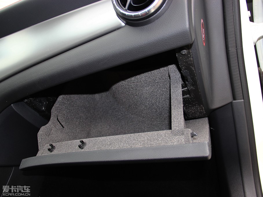 2014YCLA(j)AMG AMG CLA 45 4MATIC