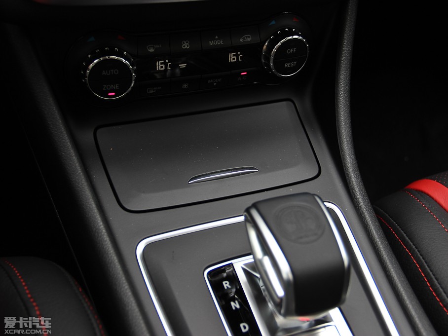 2014YCLA(j)AMG AMG CLA 45 4MATIC