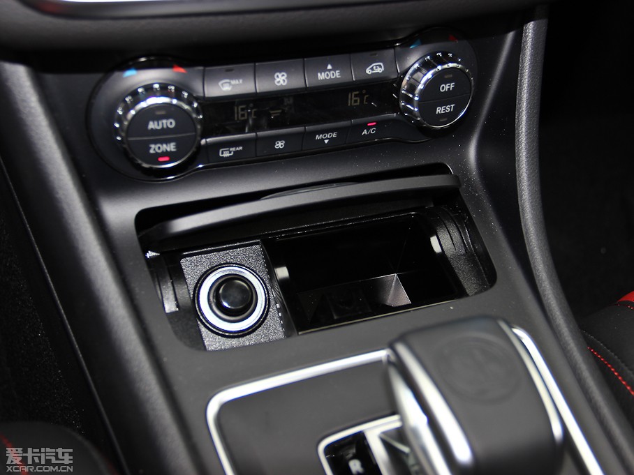 2014YCLA(j)AMG AMG CLA 45 4MATIC