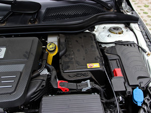 2014A(y)MG CLA 45 4MATIC 