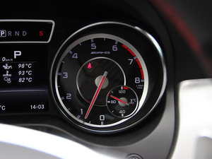 2014AMG CLA 45 4MATIC п؅^