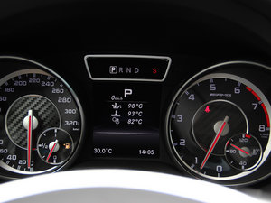 2014AMG CLA 45 4MATIC п؅^