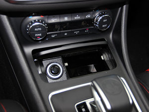 2014AMG CLA 45 4MATIC п؅^