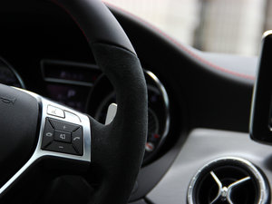 2014AMG CLA 45 4MATIC п؅^(q)