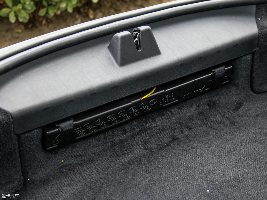 2015YAMG GT AMG GT S