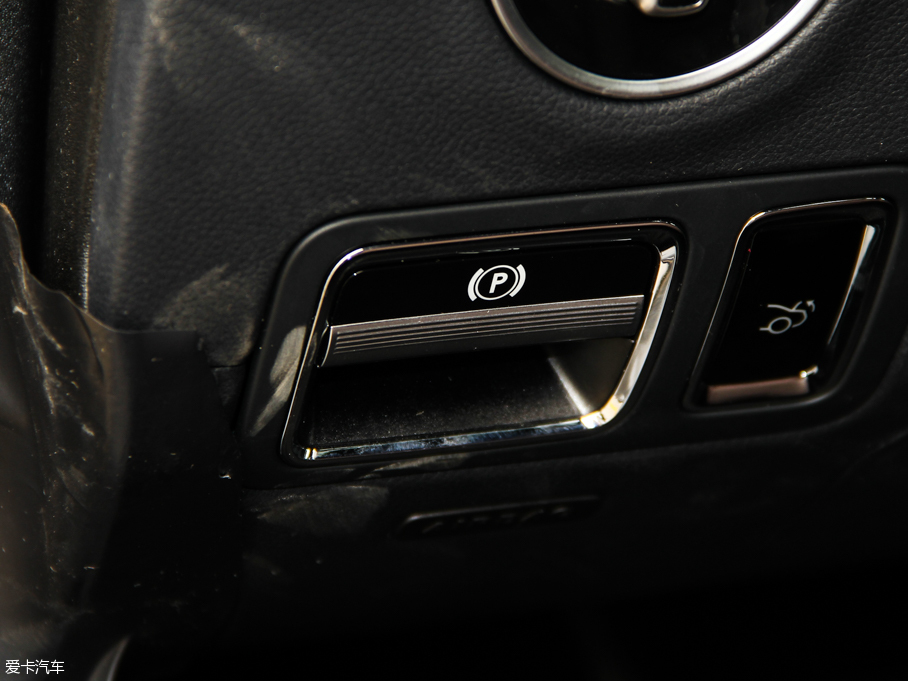 2015YAMG GT AMG GT S