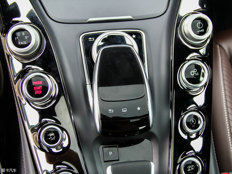 2015YAMG GT AMG GT S