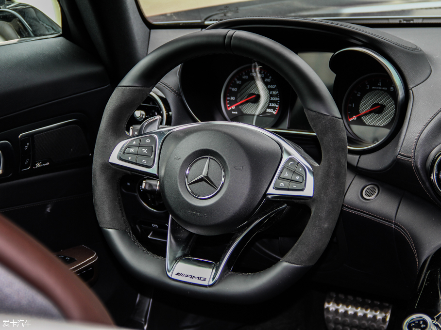 2015YAMG GT AMG GT S