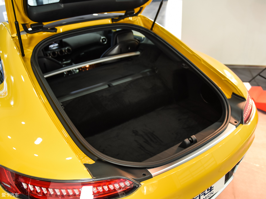 2015YAMG GT AMG GT S