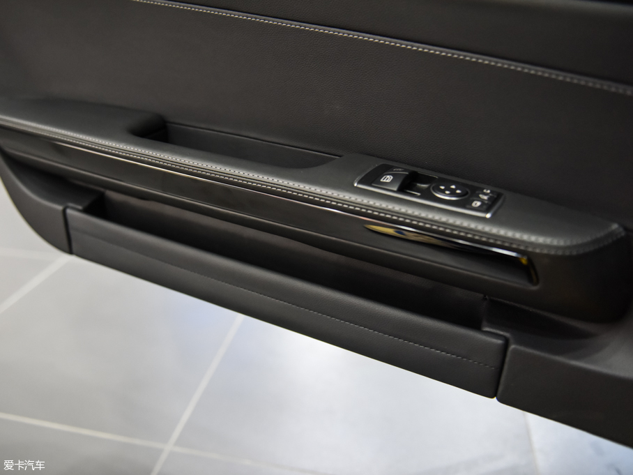 2015YAMG GT AMG GT S