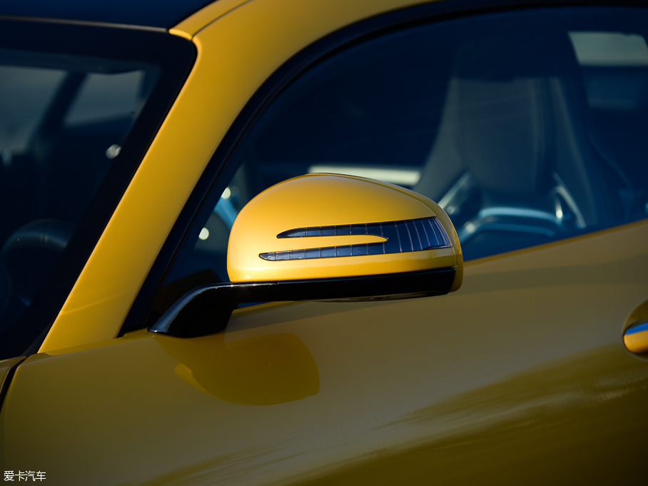 2015YAMG GT AMG GT S