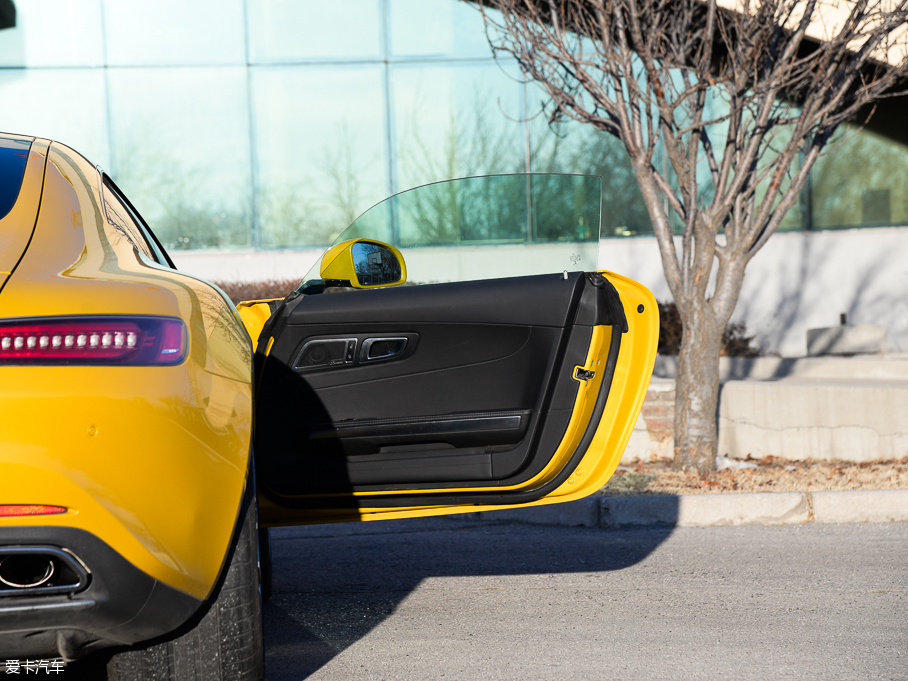 2015YAMG GT AMG GT S