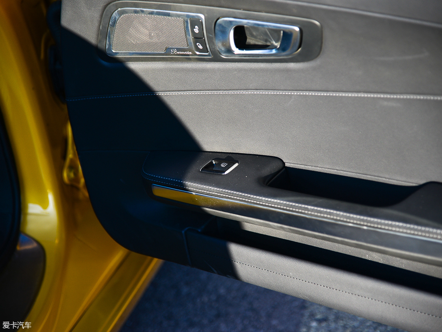 2015YAMG GT AMG GT S