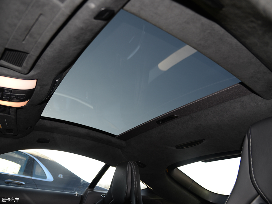 2015YAMG GT AMG GT S