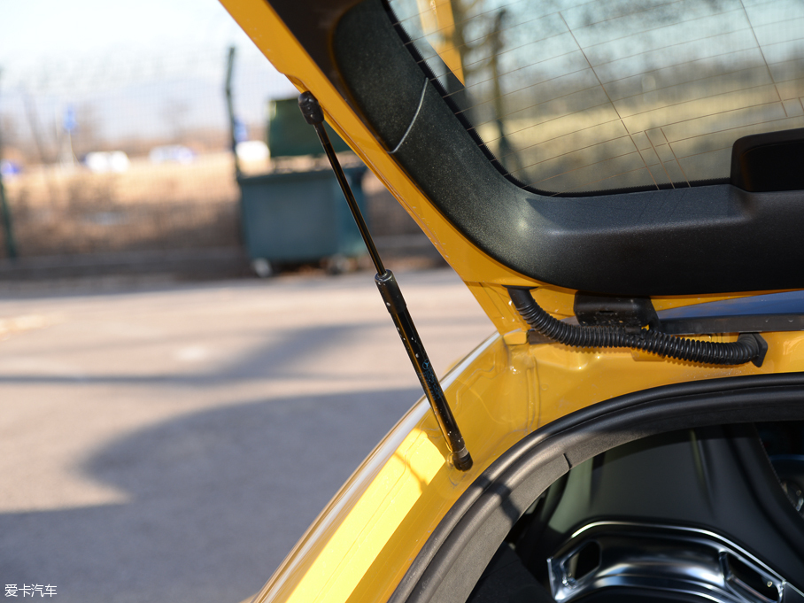 2015YAMG GT AMG GT S