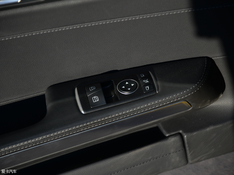 2015YAMG GT AMG GT S