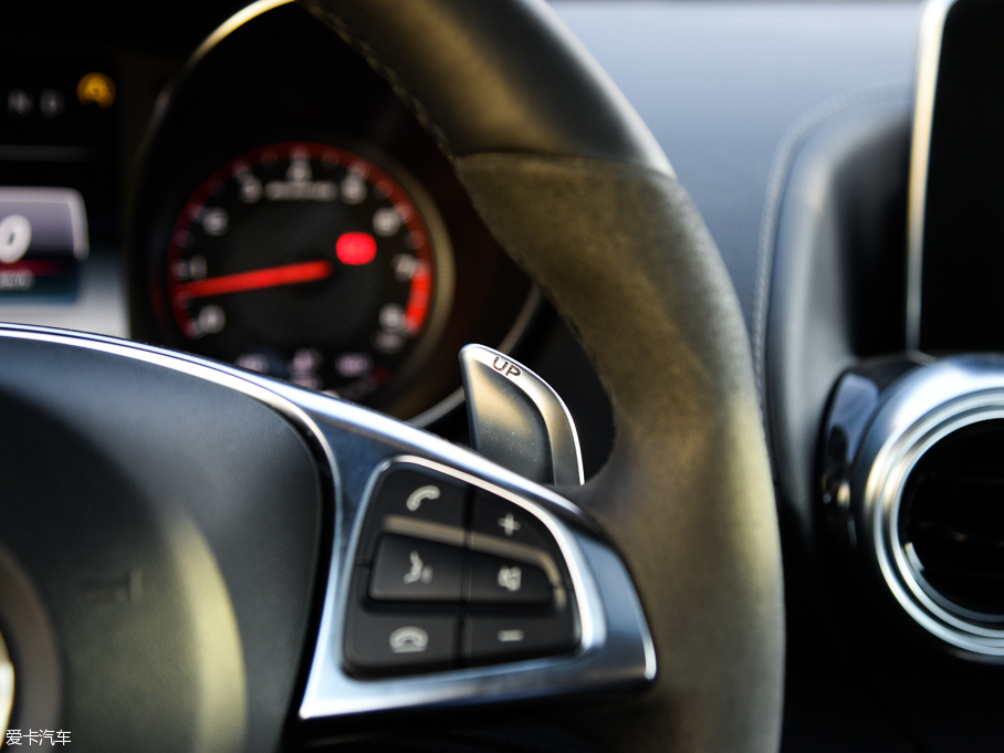 2015YAMG GT AMG GT S