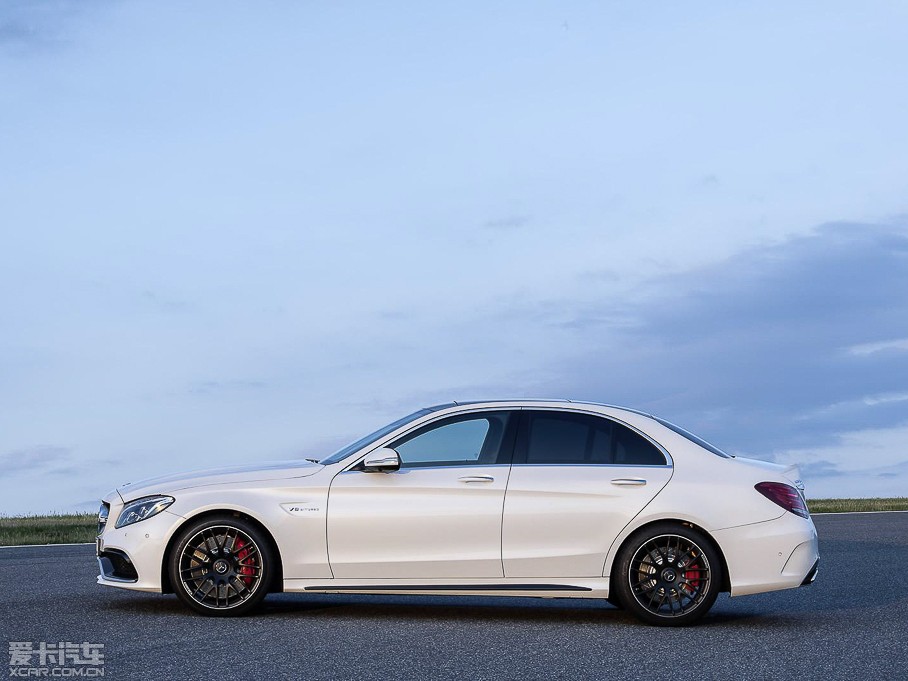 2015YCAMG AMG C 63